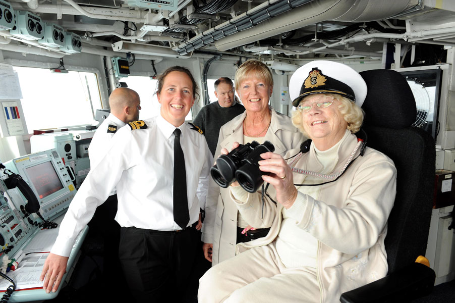 HMS Montrose thanks families