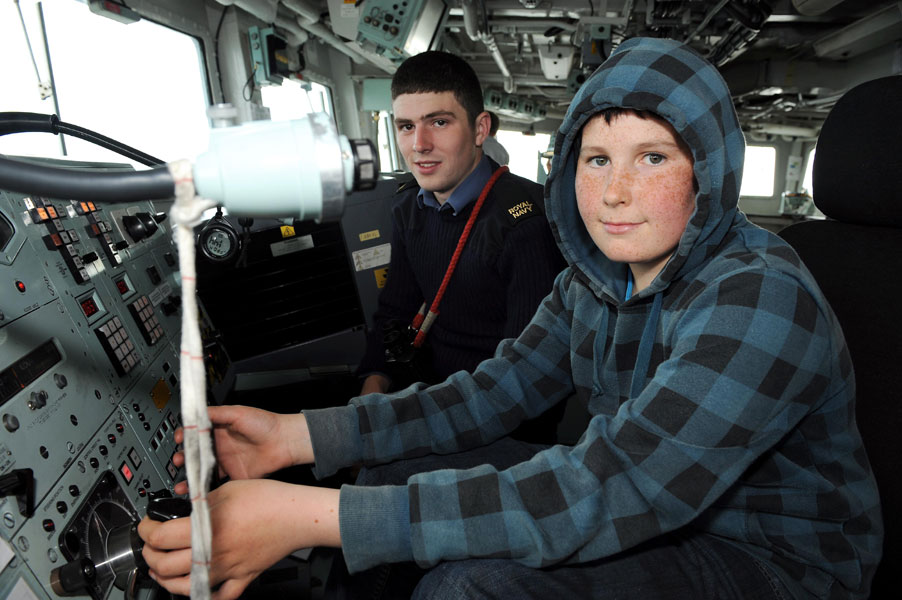HMS Montrose thanks families