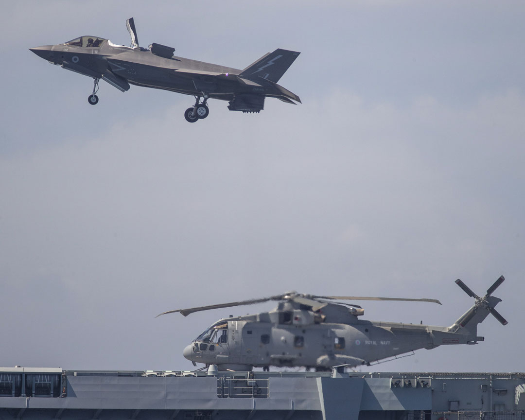 HMS Queen Elizabeth and HMS Kent