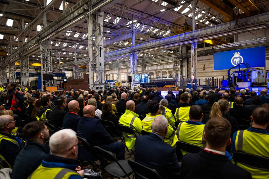 Type 31 warship, HMS Bulldog steel cut